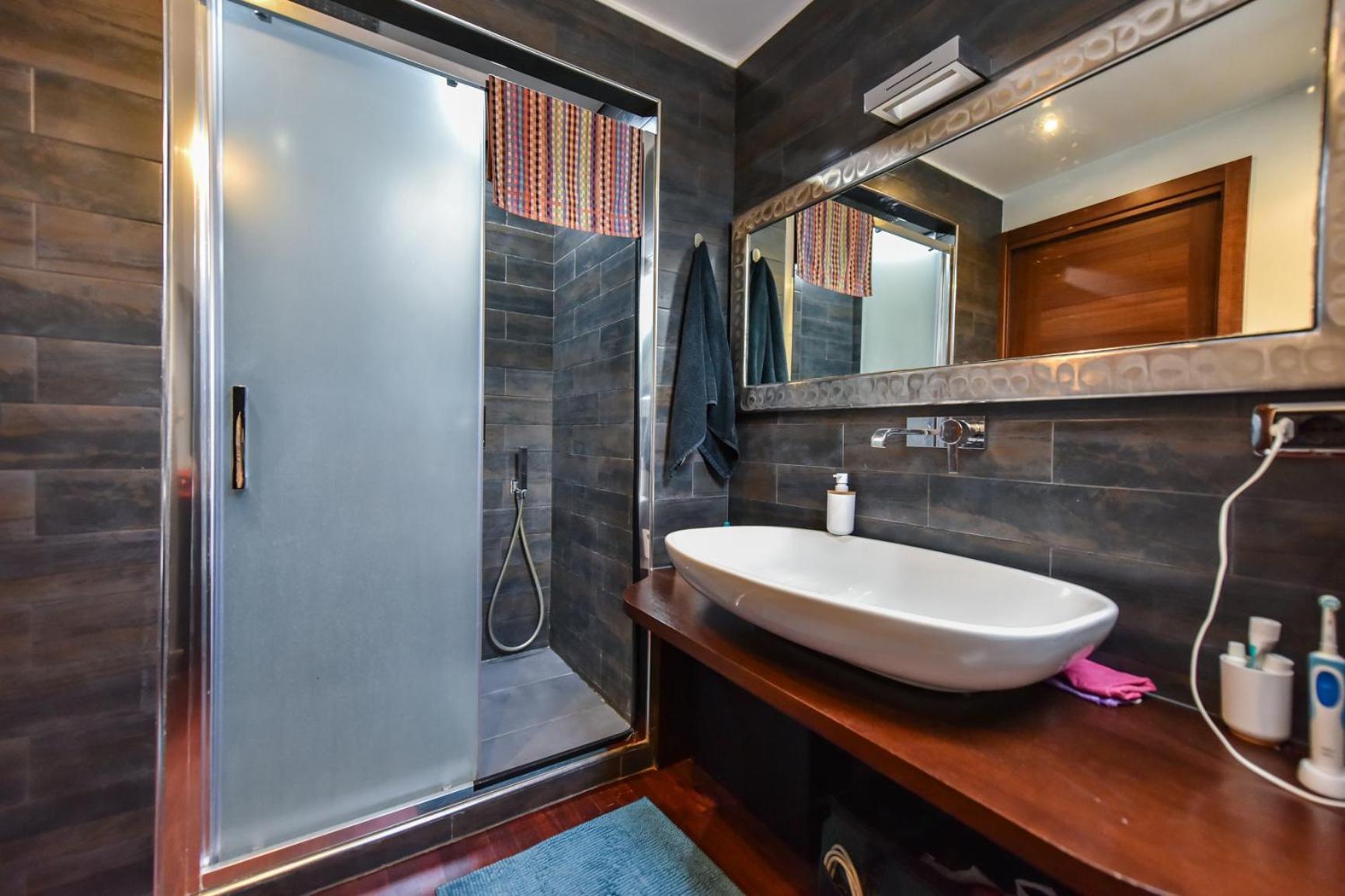 Modern Apartment Piazza Statuto Porta Susa Fs Турин Екстер'єр фото