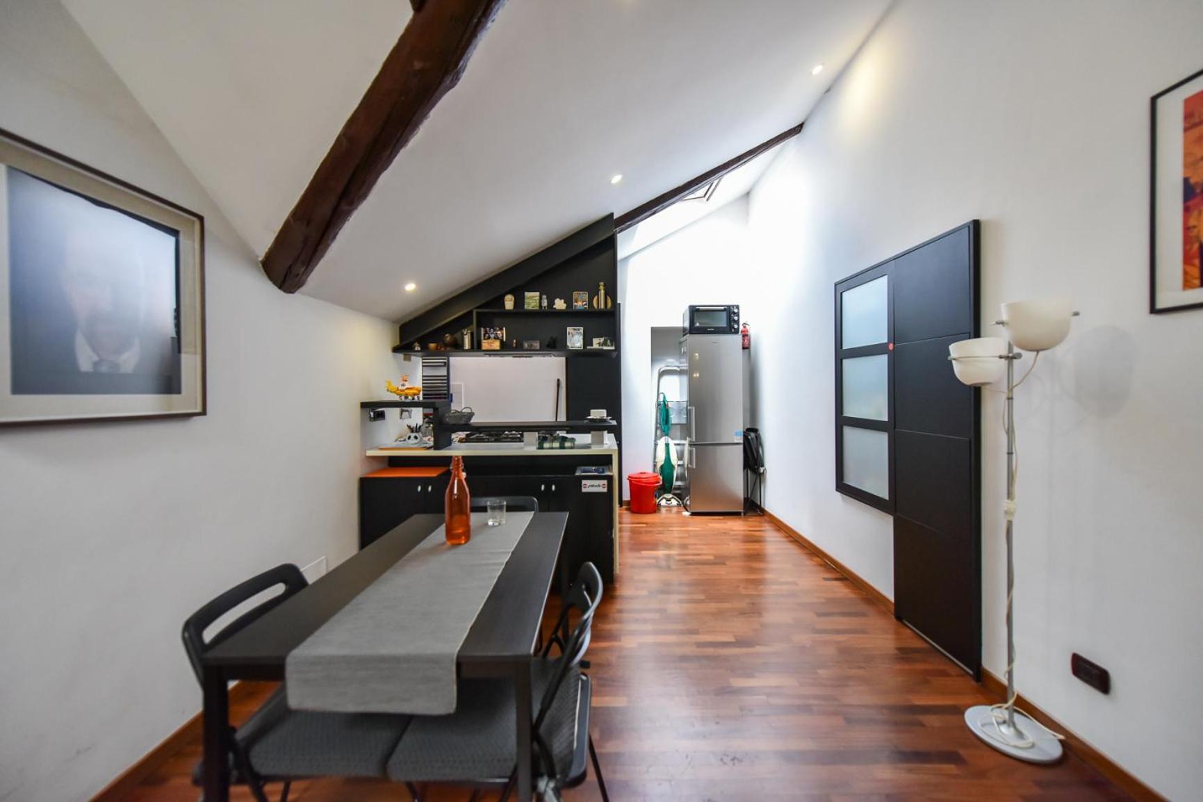 Modern Apartment Piazza Statuto Porta Susa Fs Турин Екстер'єр фото
