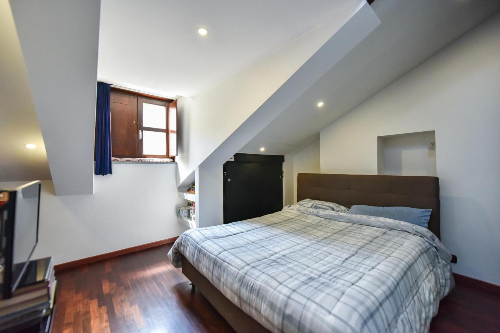 Modern Apartment Piazza Statuto Porta Susa Fs Турин Екстер'єр фото