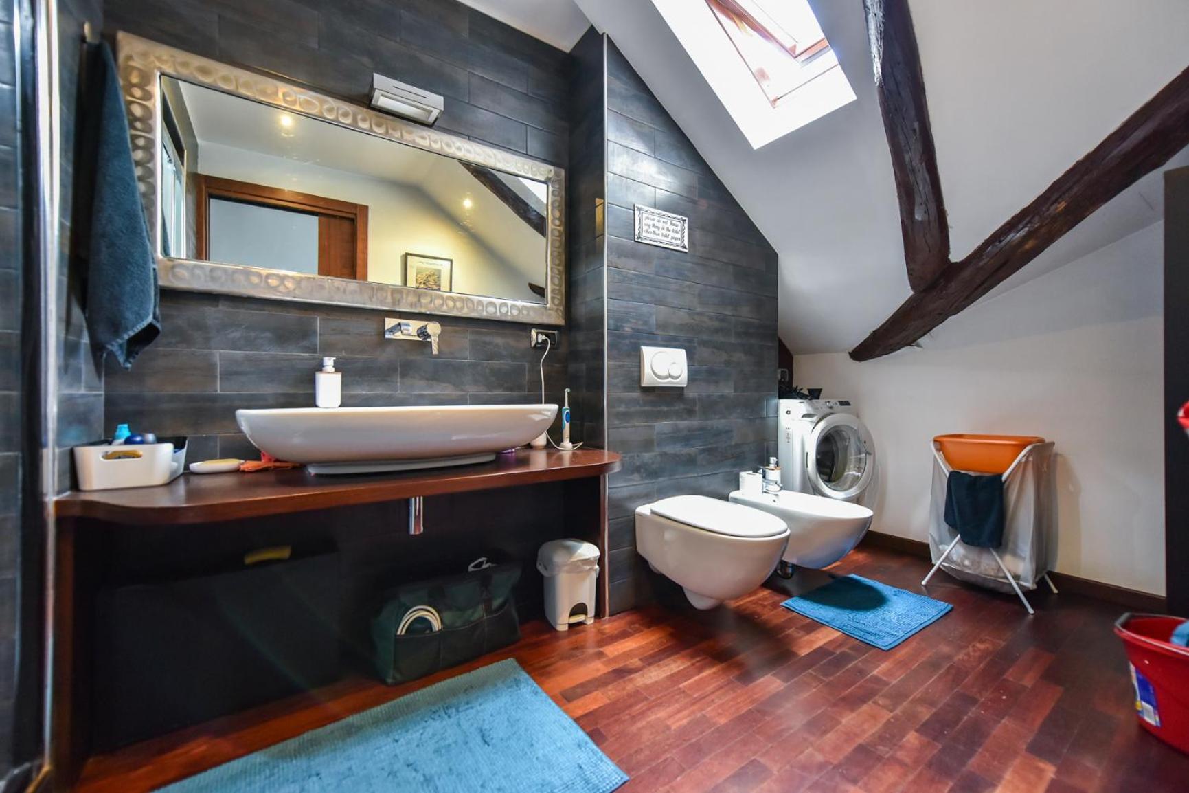 Modern Apartment Piazza Statuto Porta Susa Fs Турин Екстер'єр фото
